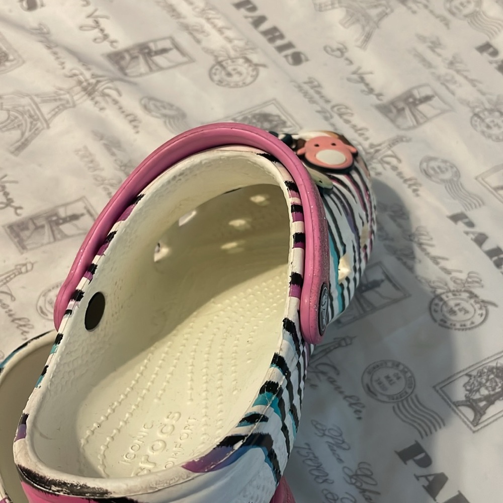 Girl crocs - Picture 15 of 16